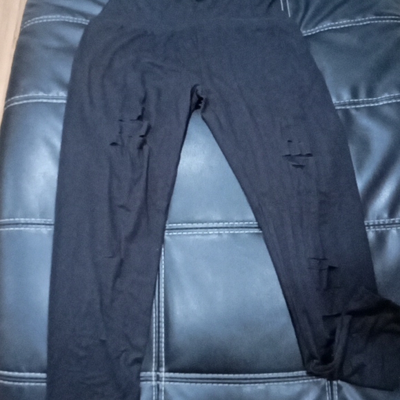 😍NWOT Women's high waisted ripped leggings - Picture 4 of 4